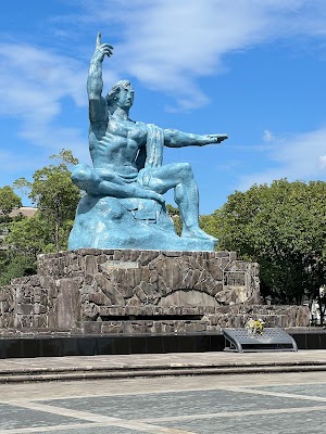 長崎平和公園 (Nagasaki Peace Park)