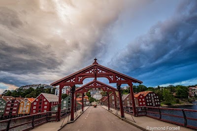 Gamle Bybro (Old Town Bridge)