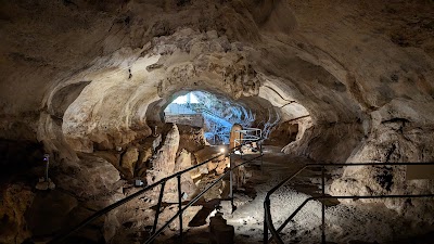 Il-Għar Dalam (Ghar Dalam Cave)