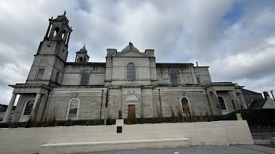 Eaglais Naomh Peadar agus Pól (St. Peter and Paul's Church)