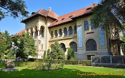 Museu Nacional de Geologia (National Museum of Geology)