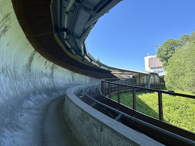 Siguldas bobsleja un kamaniņu trase (Sigulda Bobsleigh and Luge Track)