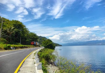 Danau Singkarak (Lake Singkarak)