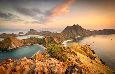 Pulau Padar (Padar Island)