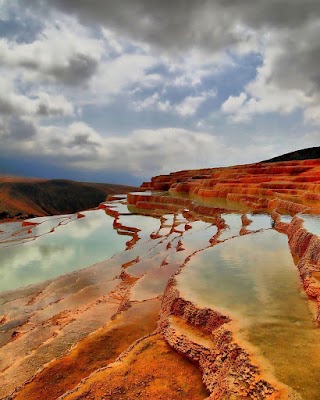 باداب سورت (Badab-e Surt)