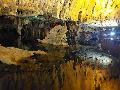 غار علیصدر (Ali Sadr Cave)