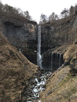 華厳滝 (Kegon Falls)