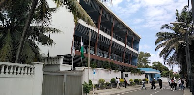 Seranan'i Toamasina (Toamasina Port)