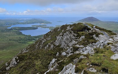 Páirc Náisiúnta Conamara (Connemara National Park)