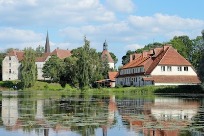 Jaunpils pils (Jaunpils Castle)