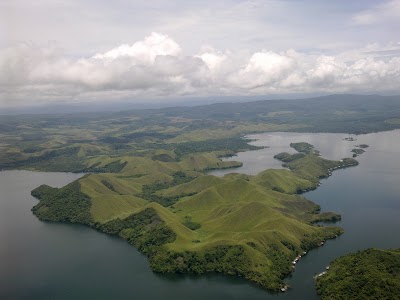 Danau Sentani (Lake Sentani)