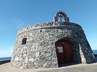 فانوس دریایی قدیمی بوشهر (Old Lighthouse of Bushehr)