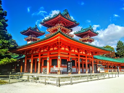 平安神宮 (Heian Shrine)