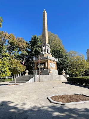 Raunas piemiņas vieta kritušajiem karavīriem (Rauna Memorial to the Fallen Soldiers)