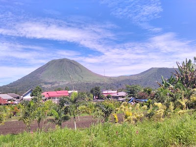 Gunung Lokon (Mount Lokon)