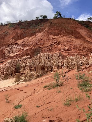 Tsingy Rouge (Tsingy Rouge)