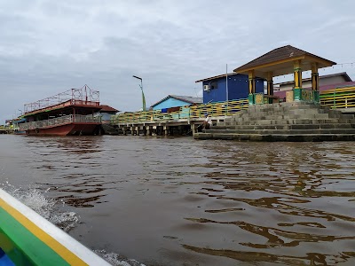 Arung Jeram Sungai Kapuas (Arung Jeram Kapuas River)