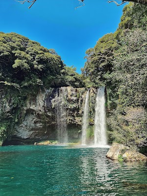 천지연폭포 (Cheonjiyeon Waterfall)