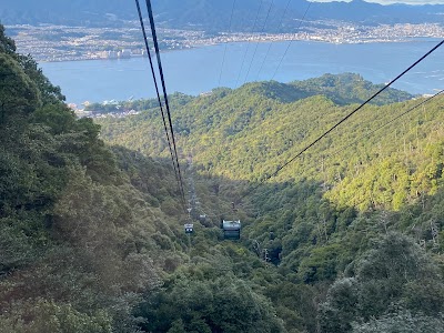 弥山 (Mount Misen)