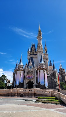 東京ディズニーランド (Tokyo Disneyland)