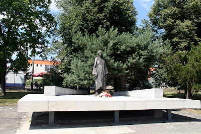 Piemineklis Pirmajā pasaules karā kritušajiem (Memorial to the Fallen in World War I)