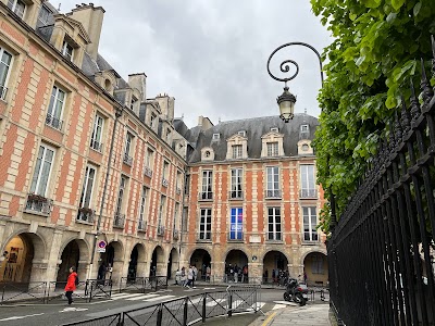 Musée Victor Hugo (Victor Hugo Museum)