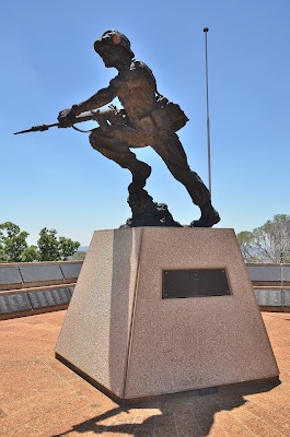 Kritušajiem karavīriem veltīts piemineklis (Fallen Soldiers Memorial)