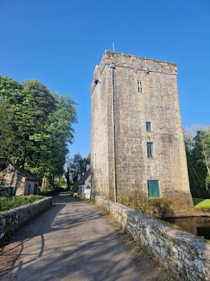 Thuar Bhaile Uí Laighléis (Thoor Ballylee)