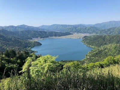 余呉湖 (Yogo Lake)