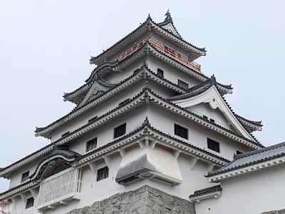 唐津城 (Karatsu Castle)