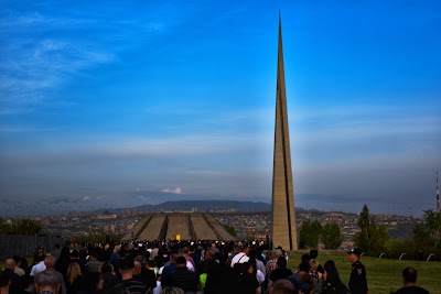 Ցեղասպանության զոհերի հուշահամալիր (Armenian Genocide Memorial)