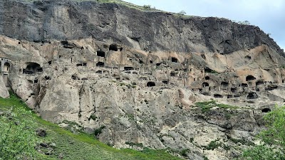 Վարդզիա (Vardzia Monastery)