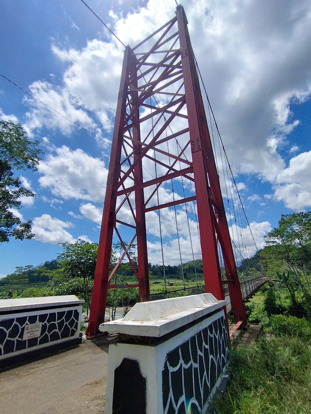 Jembatan Gantung Kandangan (Kandangan Suspension Bridge)