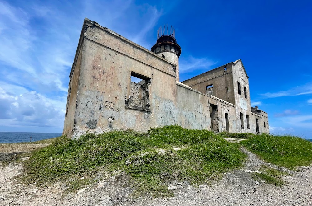 Ancien Phare (Old Lighthouse)