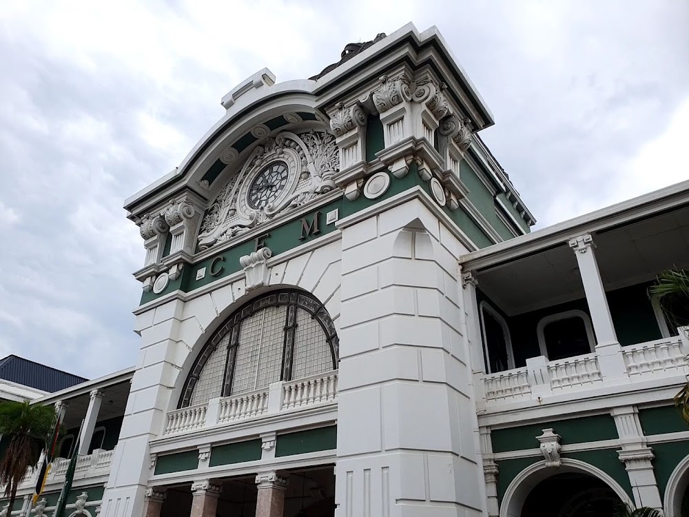 Estação de Caminhos de Ferro de Maputo (Maputo Railway Station)