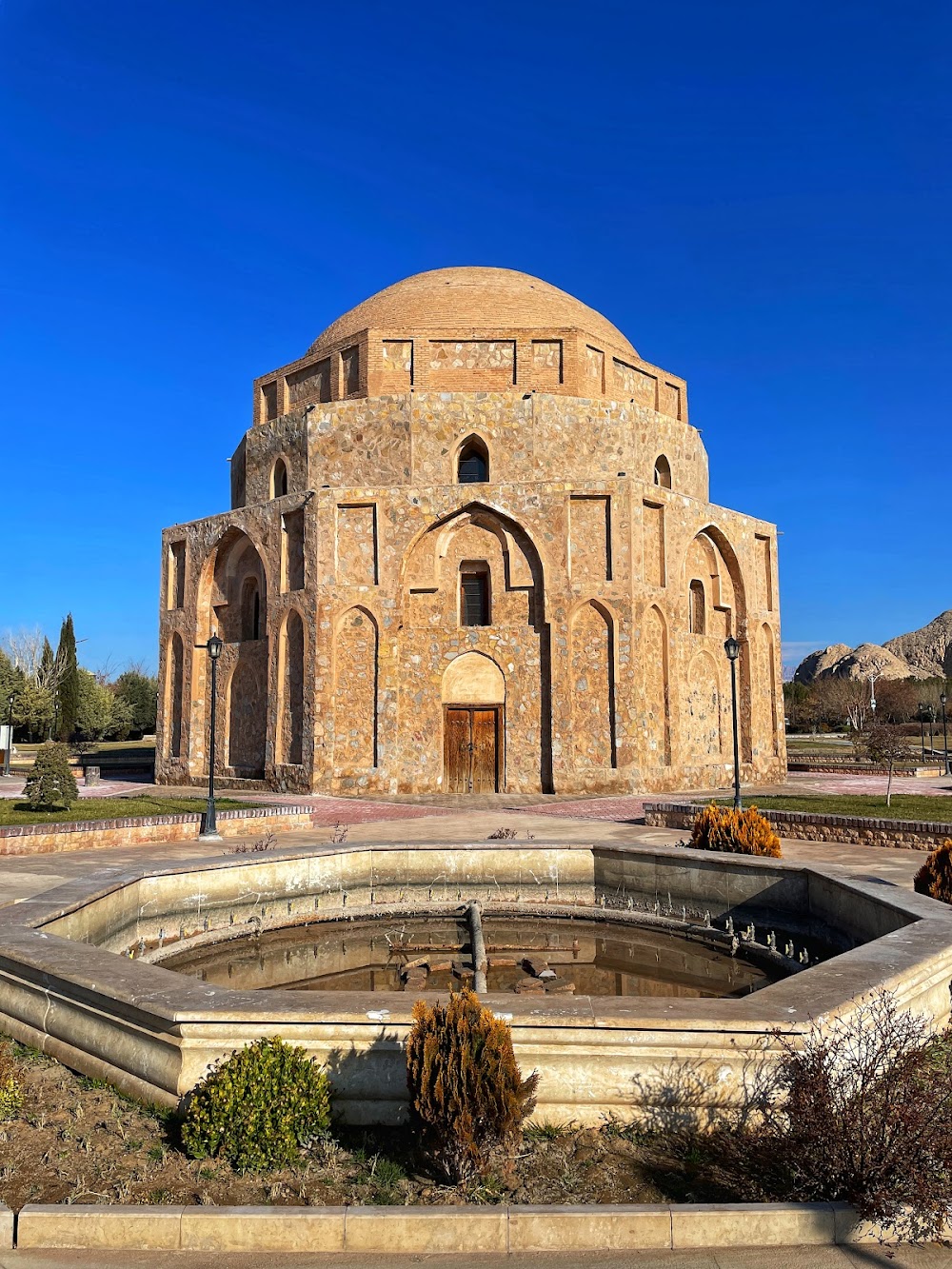 گنبد جبلیه (Jabalieh Dome)