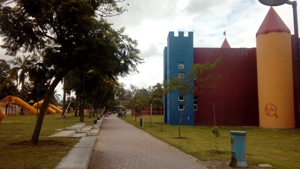 Parque Aguirre (Parque Aguirre)