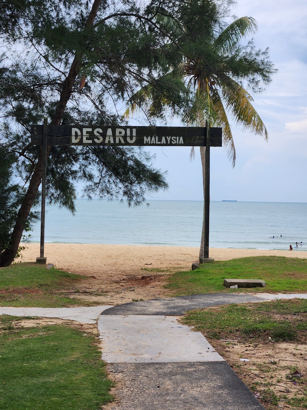 Pantai Desaru (Desaru Beach)