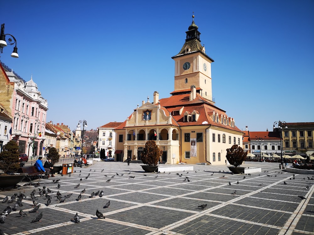 Piața Sfatului (Council Square)