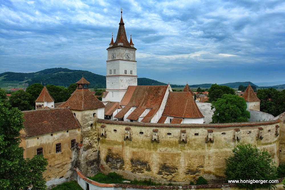 Biserica fortificată din Hărman (Fortified Church of Hărman)