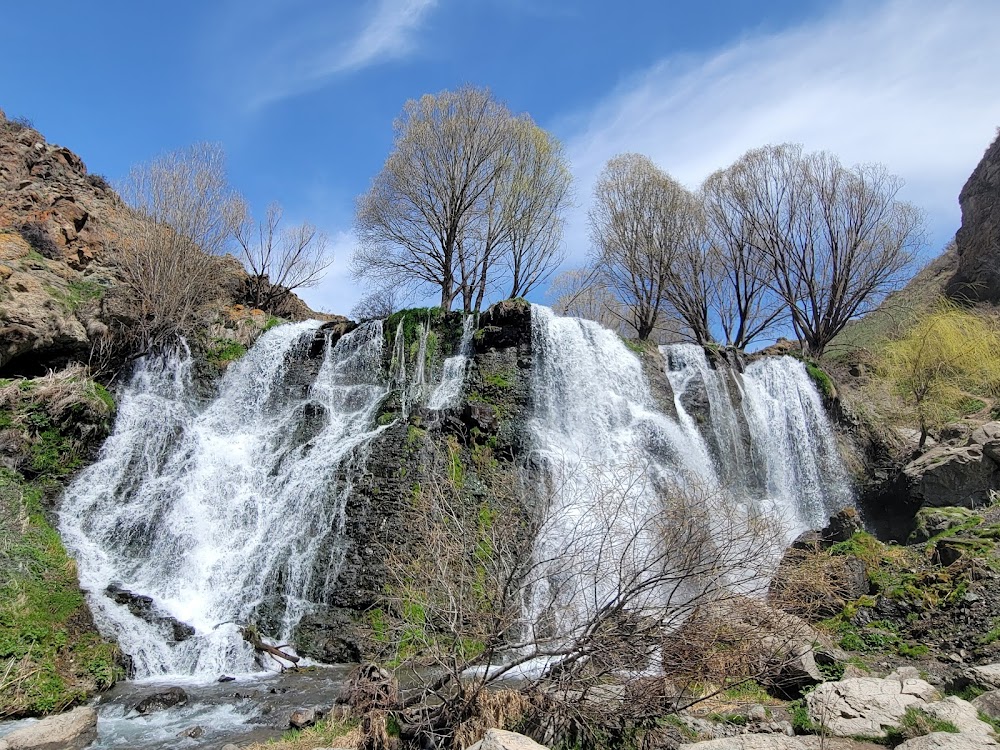 Շաքիի ջրվեժ (Shaki Waterfall)