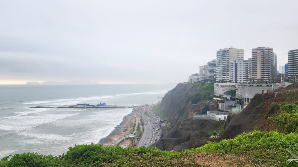 Malecón de Miraflores (Miraflores Boardwalk)