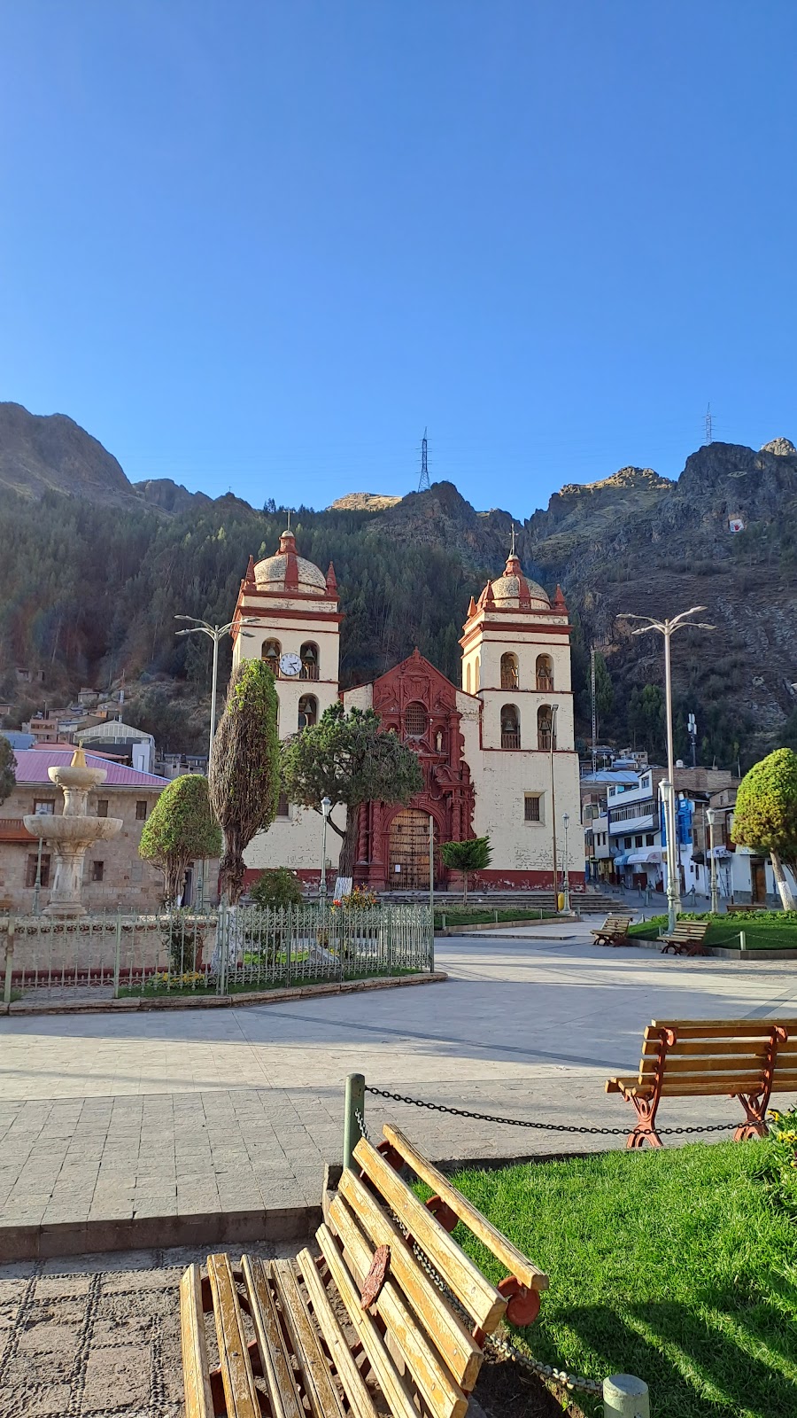 Plaza de Armas de Huancavelica (Plaza de Armas of Huancavelica)