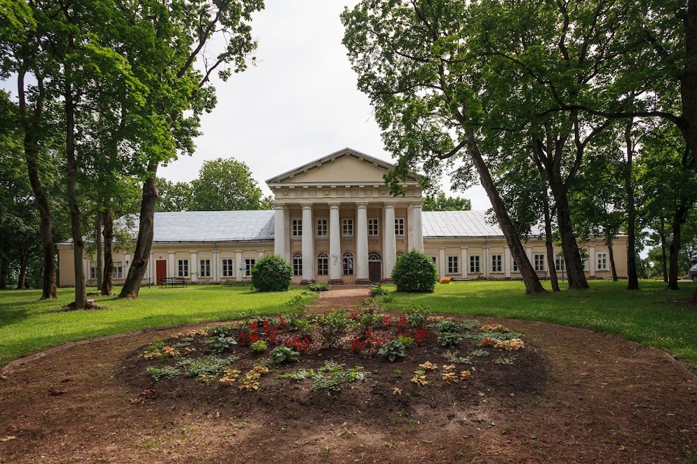 Salas muiža (Sala Manor)