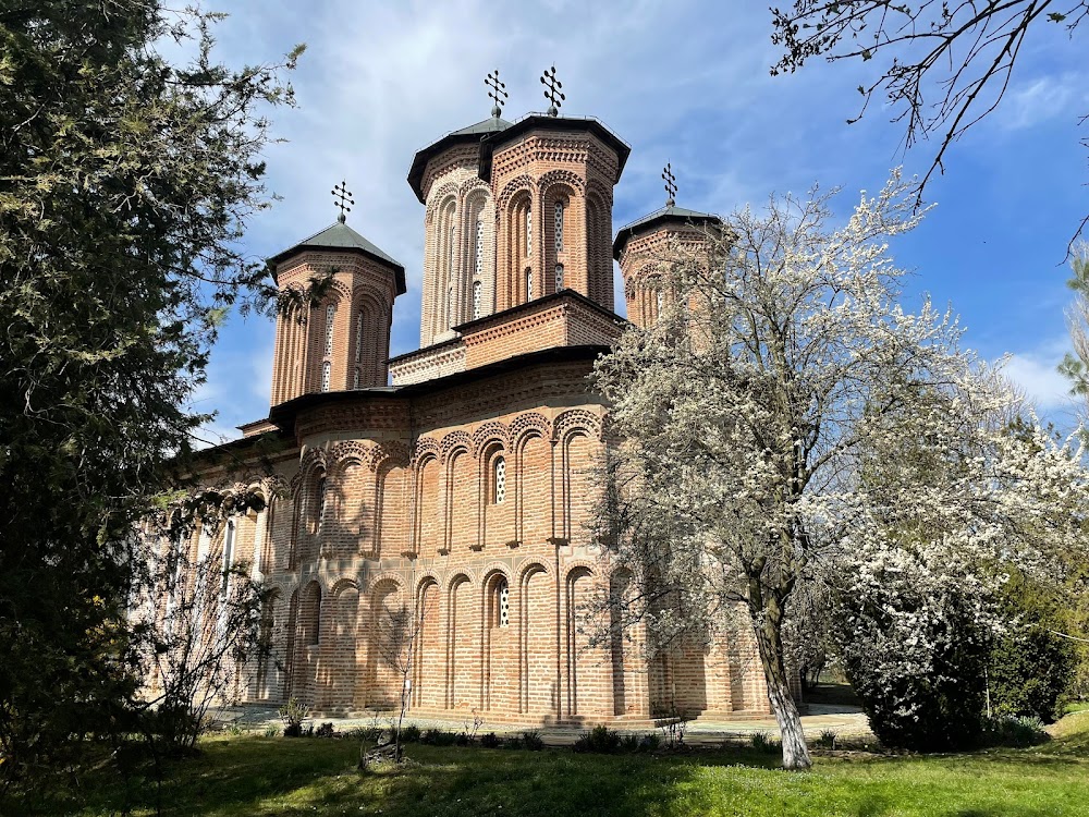 Mănăstirea Snagov (Snagov Monastery)