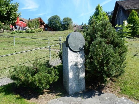 Kriegerdenkmal Schellenberg (War Monument Schellenberg)