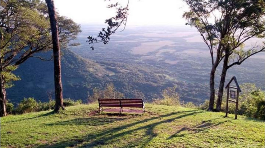 Cerro Akati (Cerro Akati)