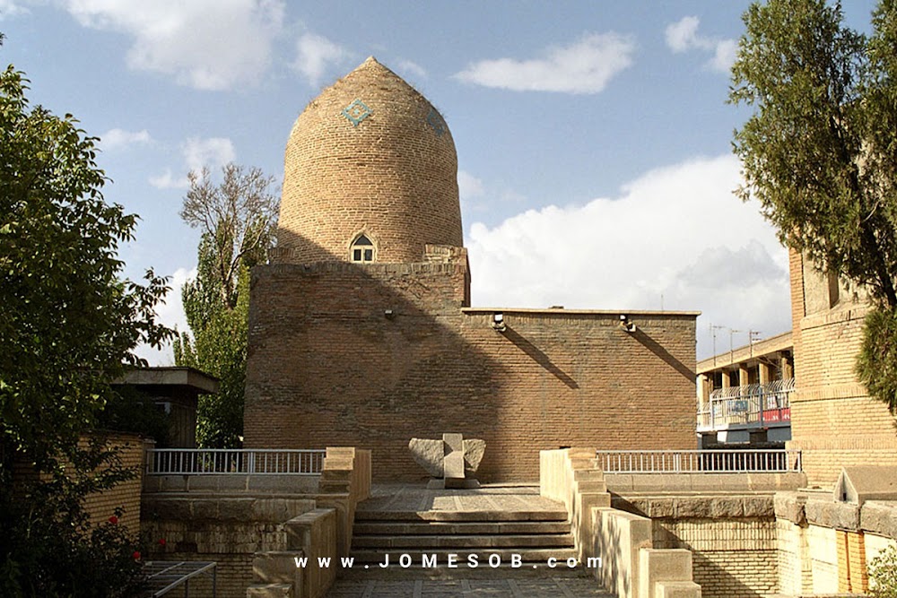 آرامگاه استر و مردخای (Esther and Mordechai Tomb)