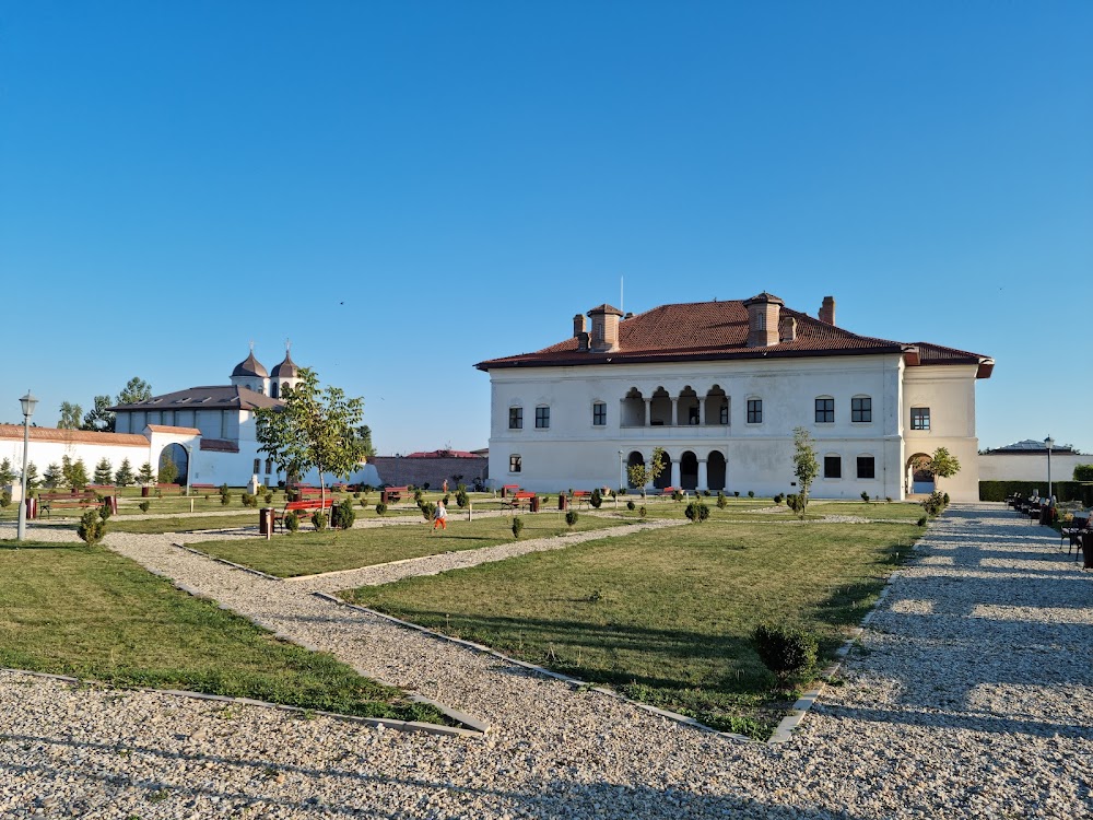 Palatul Brâncovenesc de la Potlogi (Brâncovenesc Palace at Potlogi)