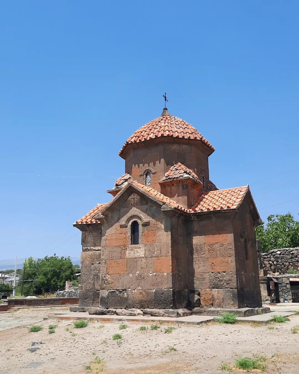 Կարմրավոր եկեղեցի (Karmravor Church)